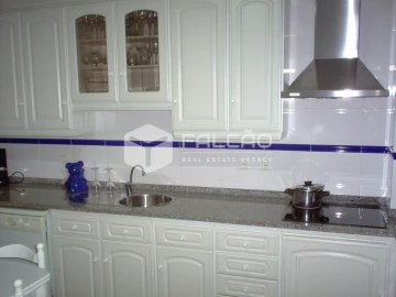 Apartamento T4 para Venda em Marvila, Ribeira Santarém, São Salvador, São Nicolau