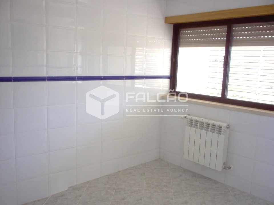 Apartamento T4 para Venda em Marvila, Ribeira Santarém, São Salvador, São Nicolau Foto 12