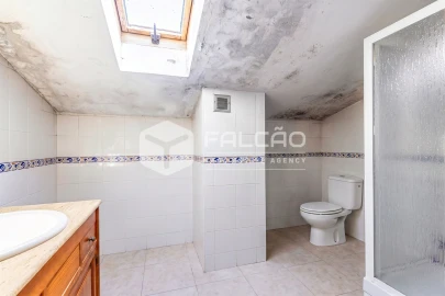 Apartamento T3 para Venda em Marvila, Ribeira Santarém, São Salvador, São Nicolau