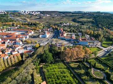 Apartamento T2 para Arrendamento em Queluz e Belas