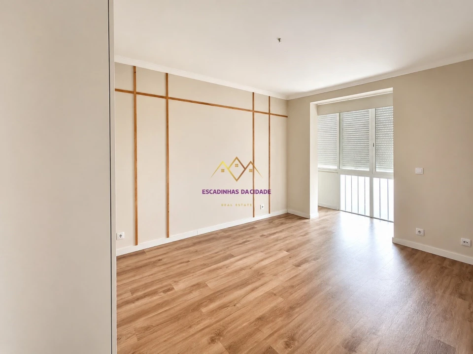 Apartamento T2 para Arrendamento em Queluz e Belas Foto 22