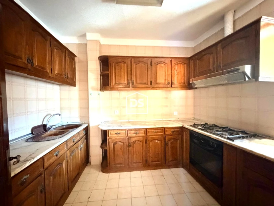 Apartamento T2 para Venda em Lamego (Almacave e Sé) Foto 2