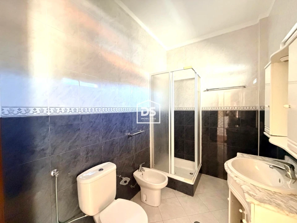 Apartamento T2 para Venda em Lamego (Almacave e Sé) Foto 14