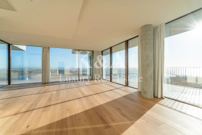 Apartamento T4 para Venda em Lordelo do Ouro e Massarelos