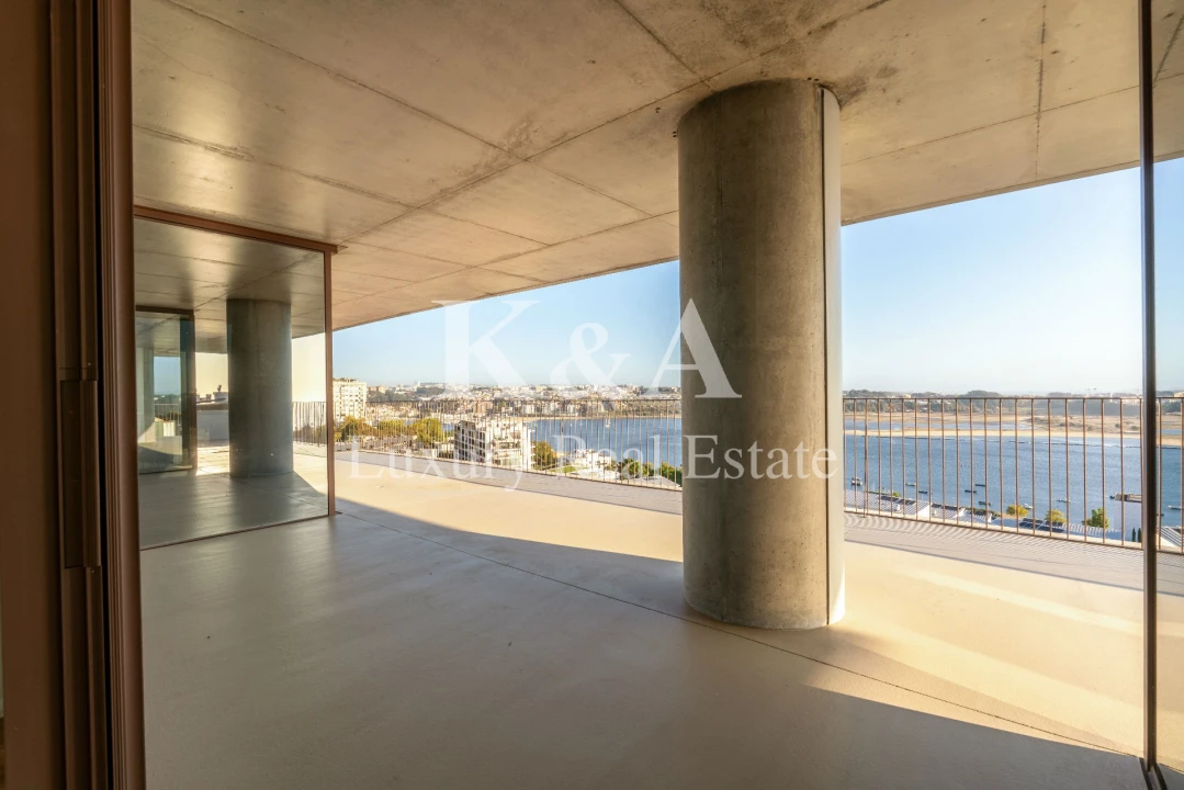 Apartamento T4 para Venda em Lordelo do Ouro e Massarelos Foto 4