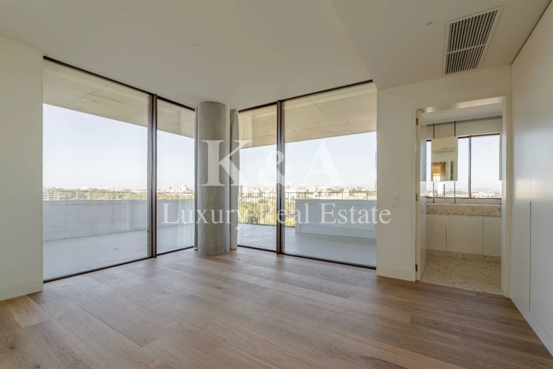 Apartamento T4 para Venda em Lordelo do Ouro e Massarelos Foto 10