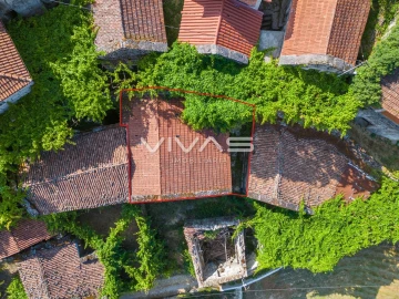 Moradia T0 para Venda em Cibões e Brufe