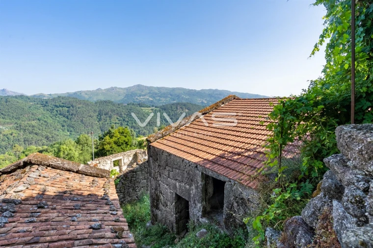 Moradia T0 para Venda em Cibões e Brufe Foto 15