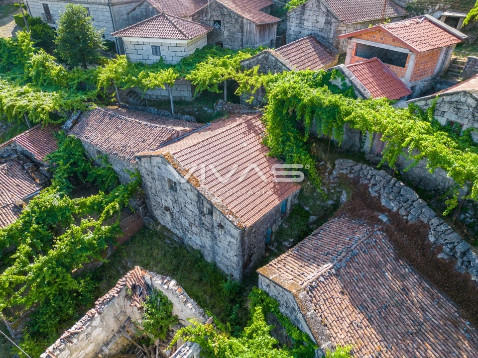 Moradia T0 para Venda em Cibões e Brufe Foto 17
