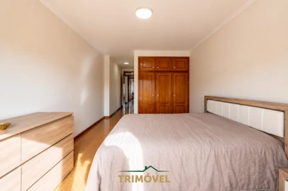 Apartamento T3 para Venda em Fajões