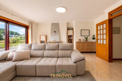Apartamento T3 para Venda em Fajões