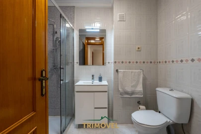 Apartamento T3 para Venda em Fajões