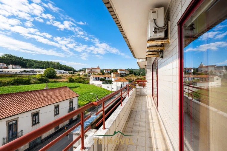 Apartamento T3 para Venda em Fajões Foto 20