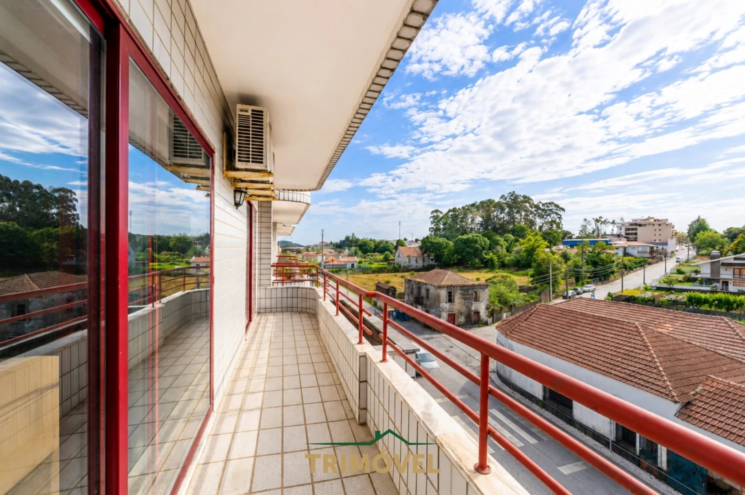Apartamento T3 para Venda em Fajões Foto 19