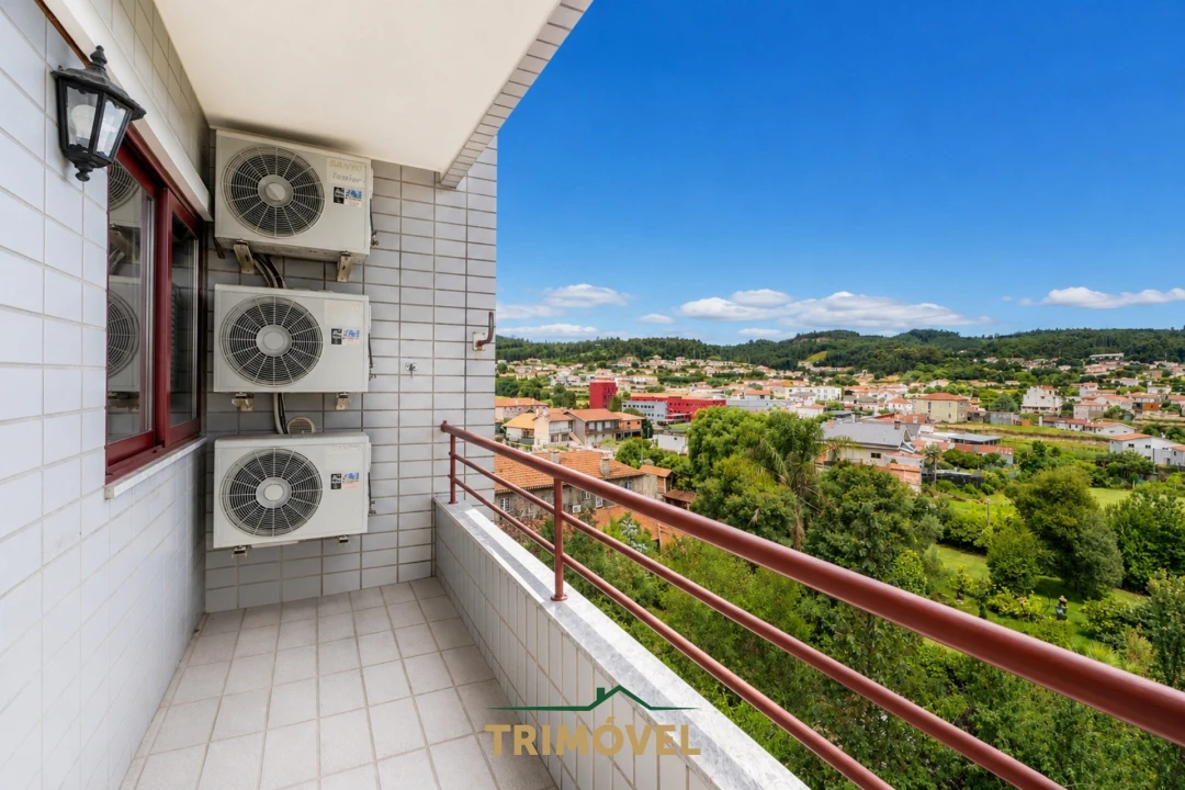 Apartamento T3 para Venda em Fajões Foto 21