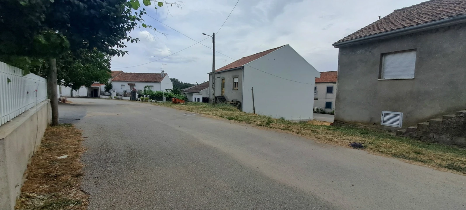 Moradia T3 para Venda em Constantim e Cicouro Foto 26
