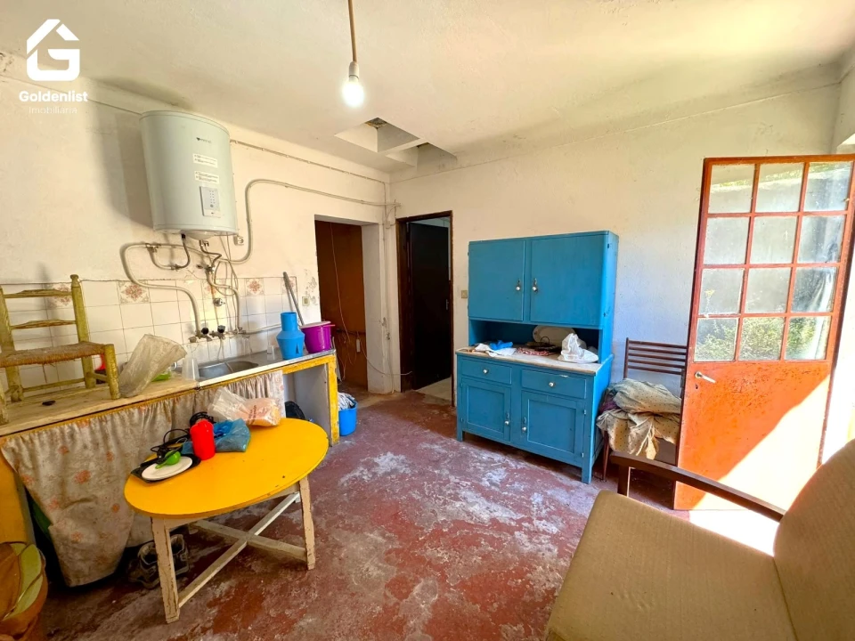 Moradia T2 para Venda em Espírito Santo, Nossa Senhora da Graça e São Simão Foto 6