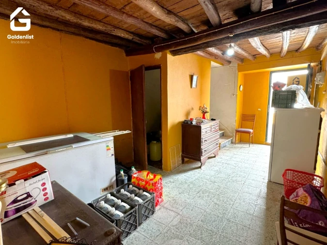 Moradia T2 para Venda em Espírito Santo, Nossa Senhora da Graça e São Simão Foto 3