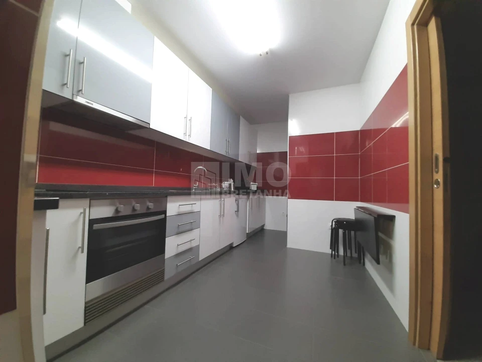 Apartamento T1 para Arrendamento em Covilhã e Canhoso Foto 4