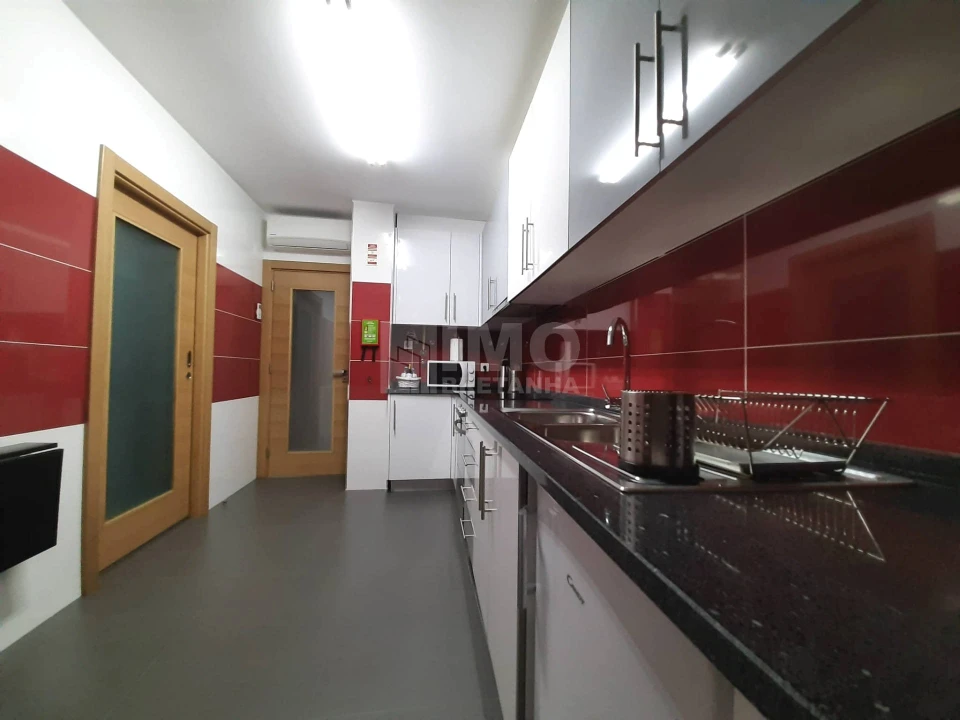 Apartamento T1 para Arrendamento em Covilhã e Canhoso Foto 3