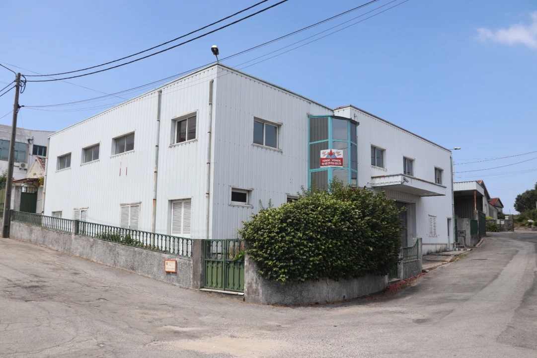 Negócio para Venda em Lustosa e Barrosas (Santo Estêvão) Foto 1