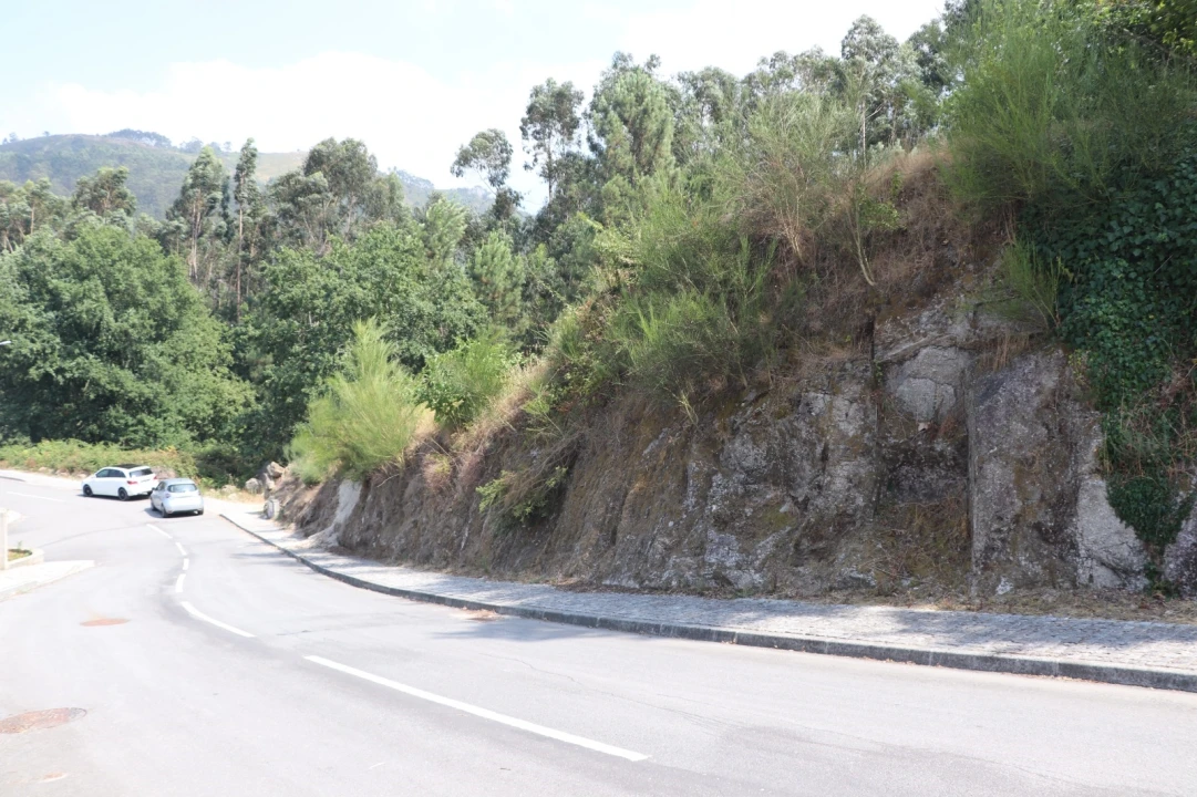 Terreno para Venda em Santa Eulália Foto 4