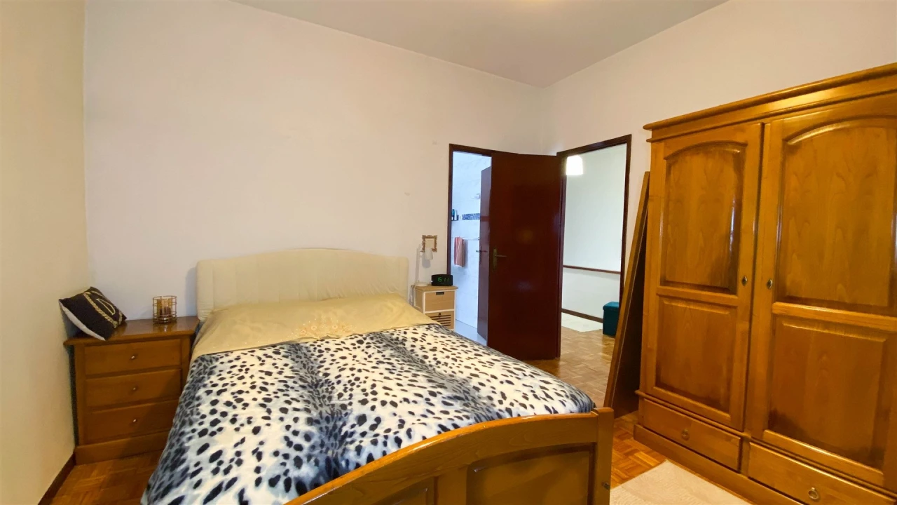 Moradia T3 para Venda em Silvares, Pias, Nogueira e Alvarenga Foto 34