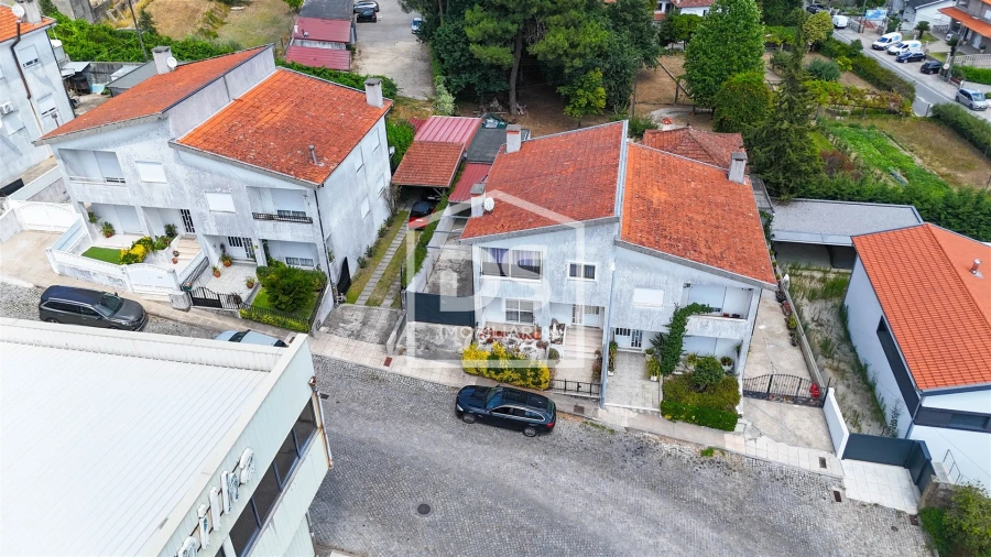 Moradia T3 para Venda em Silvares, Pias, Nogueira e Alvarenga Foto 3