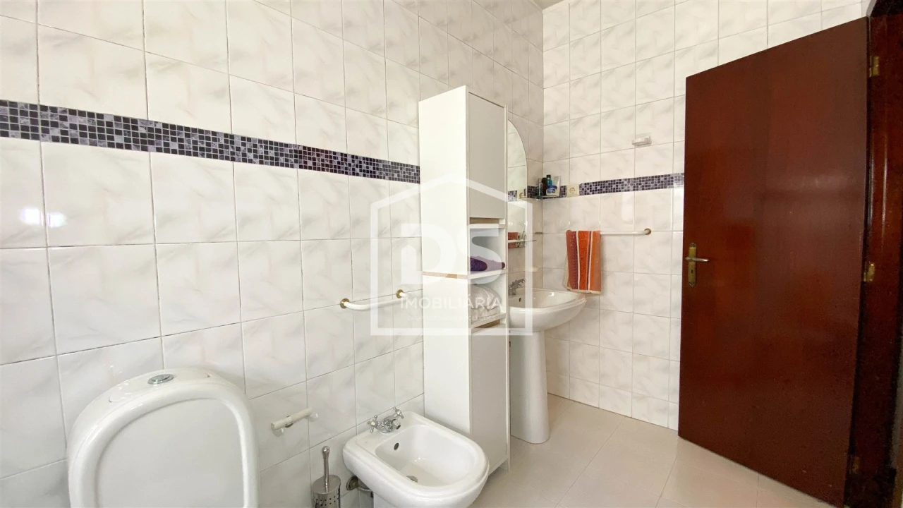 Moradia T3 para Venda em Silvares, Pias, Nogueira e Alvarenga Foto 36