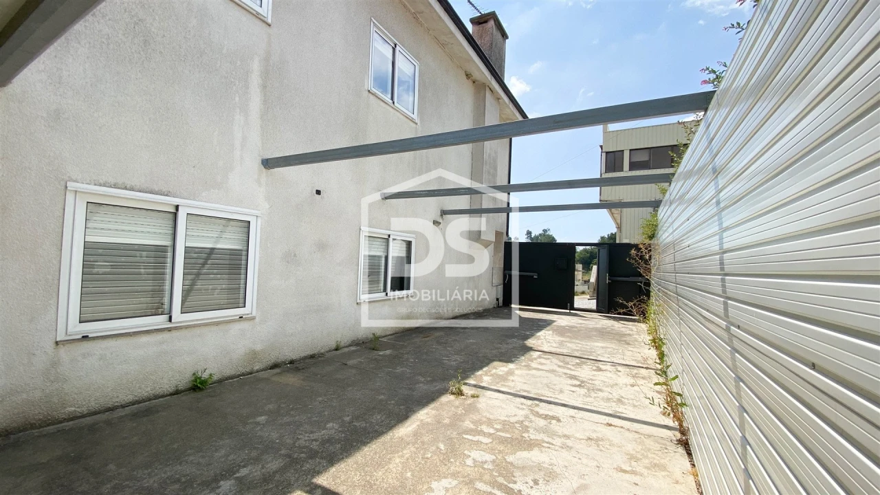 Moradia T3 para Venda em Silvares, Pias, Nogueira e Alvarenga Foto 10