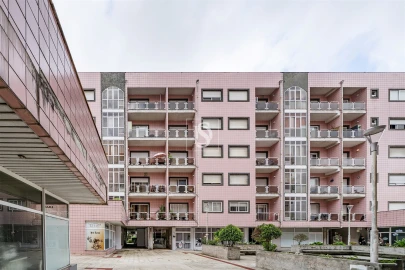 Apartamento T1 para Venda em Fermentões