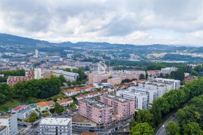 Apartamento T1 para Venda em Fermentões