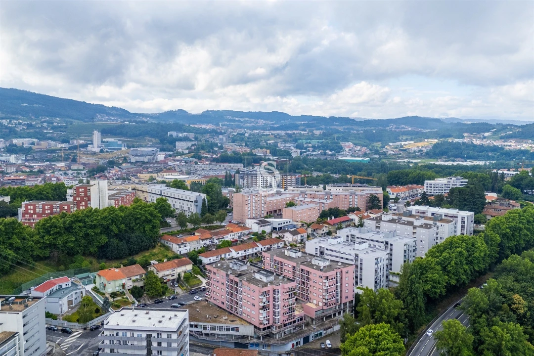Apartamento T1 para Venda em Fermentões Foto 1