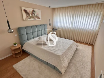 Moradia T4 para Venda em Gemeses