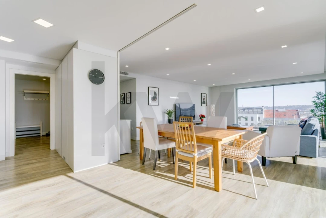 Apartamento T3 para Venda em Algés, Linda-A-Velha e Cruz Quebrada-Dafundo Foto 14