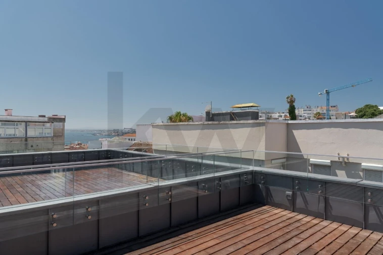 Apartamento T2 para Venda em Misericórdia Foto 27