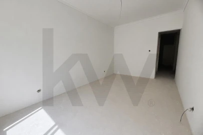 Apartamento T2 para Venda em Massamá e Monte Abraão