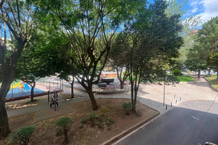 Apartamento T2 para Venda em Massamá e Monte Abraão Foto 18