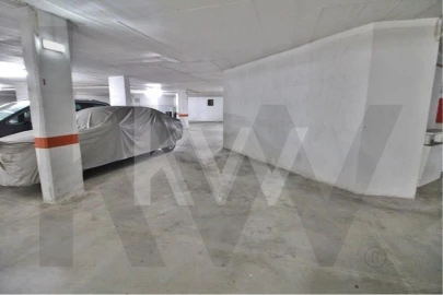 Negócio para Arrendamento em Oeiras e São Julião da Barra, Paço de Arcos e Caxias