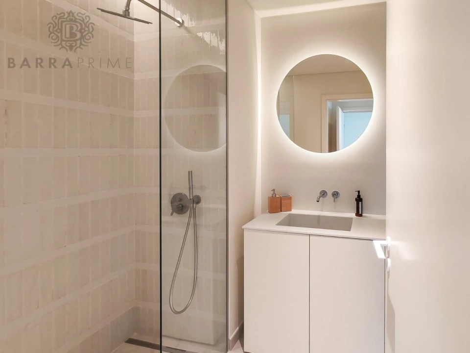 Apartamento T1 para Venda em Quarteira Foto 8
