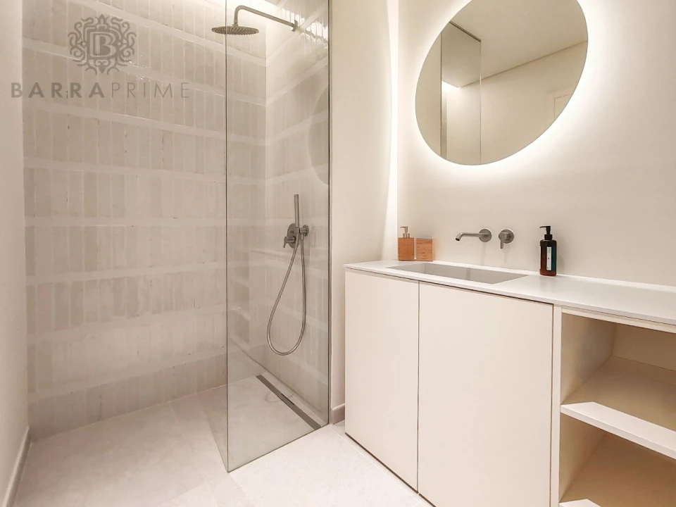 Apartamento T1 para Venda em Quarteira Foto 9