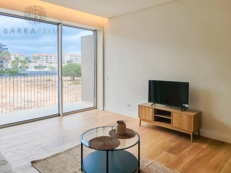 Apartamento T1 para Venda em Quarteira Foto 7