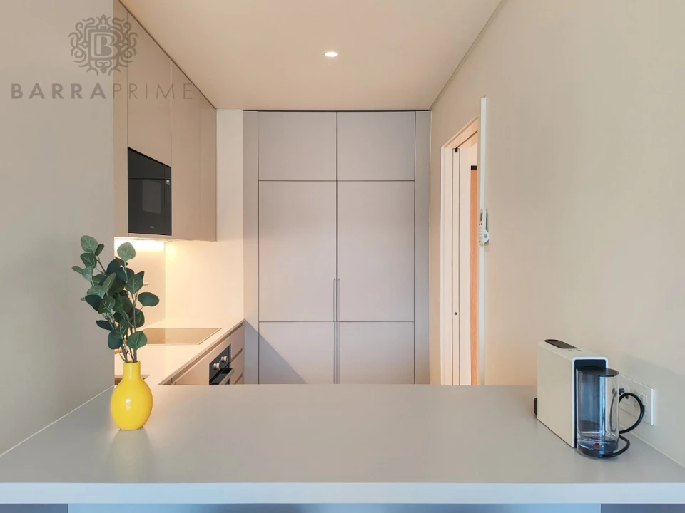 Apartamento T1 para Venda em Quarteira Foto 11