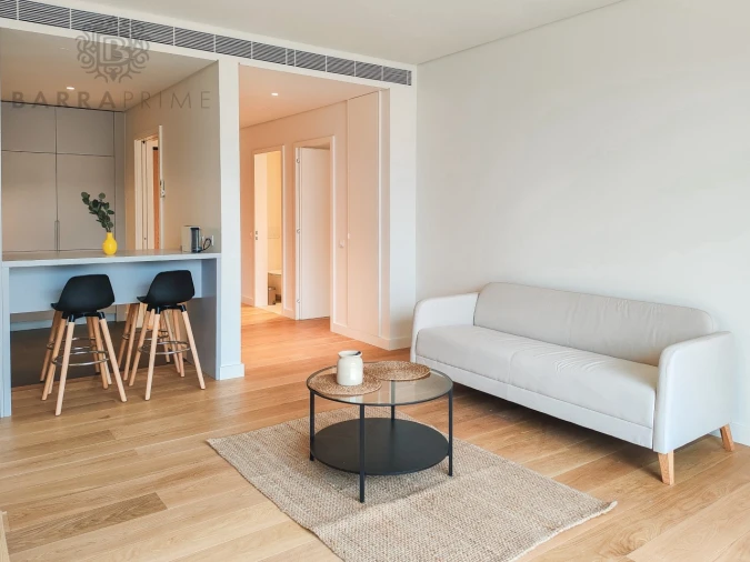 Apartamento T1 para Venda em Quarteira Foto 8