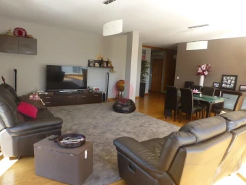 Apartamento T3 para Venda em Monção e Troviscoso