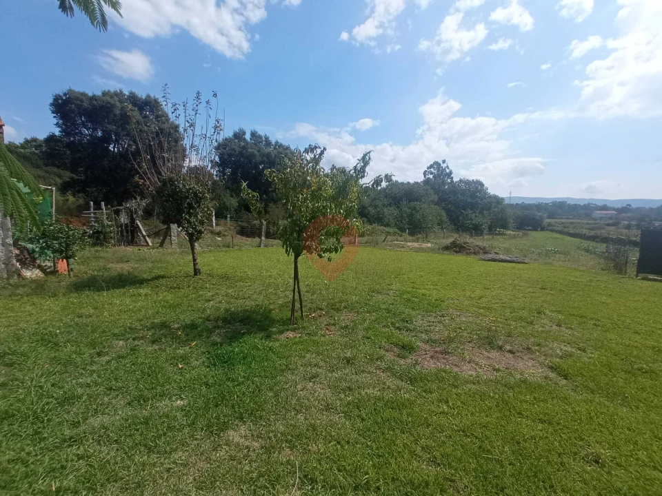 Terreno para Venda em Valença, Cristelo Covo e Arão Foto 1
