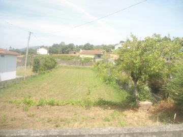 Terreno para Venda em Gondarem