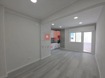 Apartamento T1 para Venda em Venteira