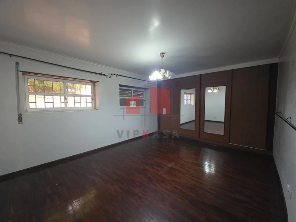 Apartamento T2 para Venda em Algueirão-Mem Martins Foto 8