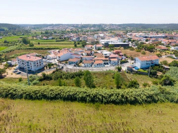 Terreno para Venda em Marrazes e Barosa